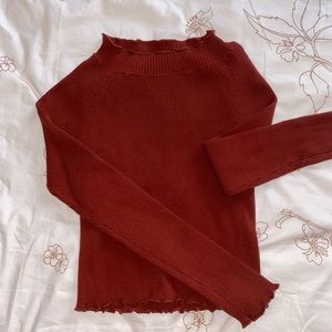 Maroon sweater top
